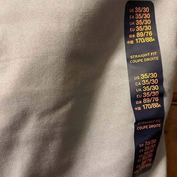Gap Khakis Classic Straight Mens Pants Size 35x30 Gray Pearl NWT - Picture 5 of 7